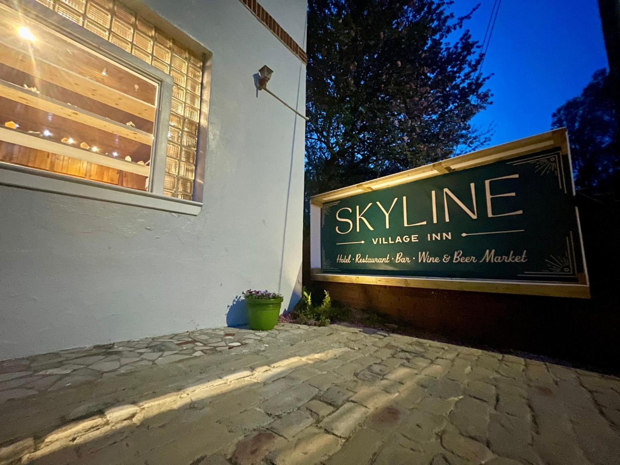 Skyline Village Inn Spruce Pine Exterior photo